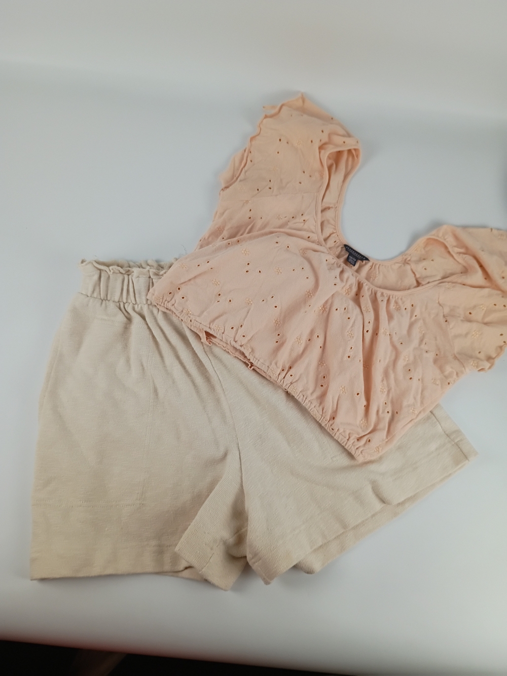 Free People Shorts/Aeropostale Top Size   XSmall,